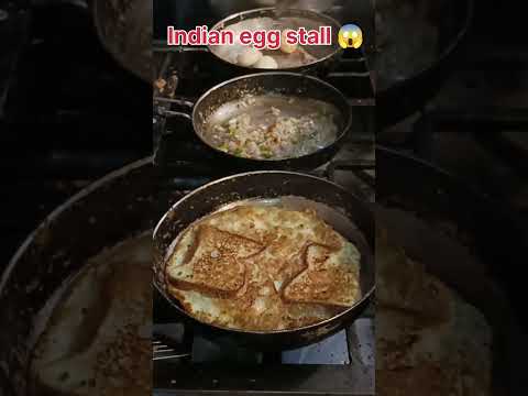 नए प्रकार की ऑमलेट कैसे बनाएं 😋#eggomelete#food #shorts