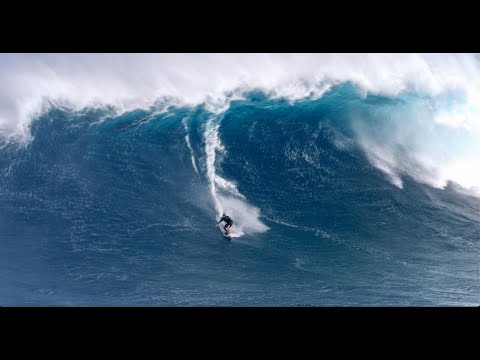 JAWS BIG WAVE MADNESS! WINDY AND CRAZY DAY!