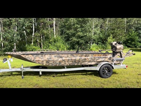 Excel 1860 Shallow Water F86 & Mud Buddy HDR40 ￼Surface Drive Walk Thru & Test Drive