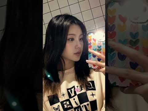 she's so beautiful #kpop #shorts #yeji #itzy