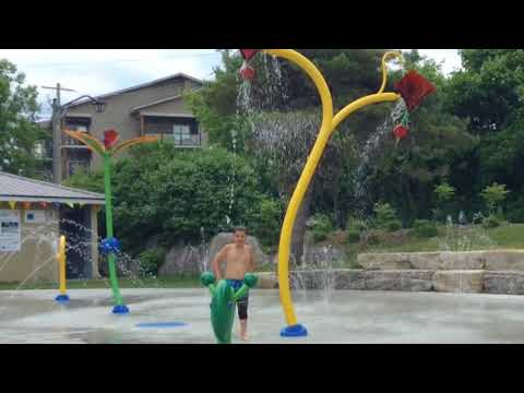 Corby having fun - Garnett Graham Splash Pad