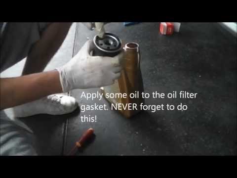 DIY: Oil Change Toyota Prius NHW20 2003-09 - DETAILED VIDEO in HD