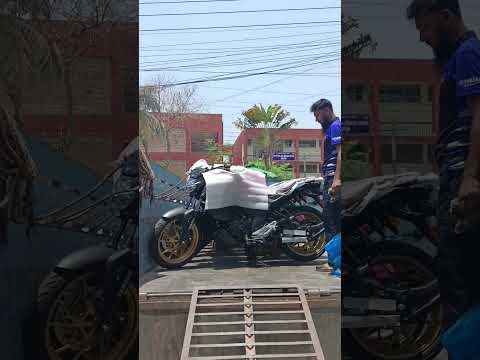 Bike Unloading🏍️🏍️ 03-05-2024   #fzsv2 #RevsYourHeart #ItsYamaha #unloading #Rl