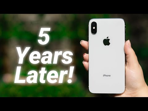 iPhone X review: 5 years later!