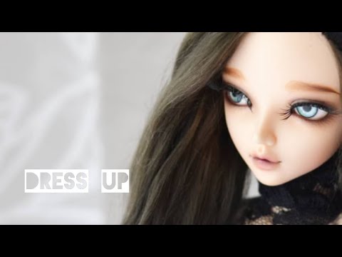 Dressing up Six ~ Minifee Chloe