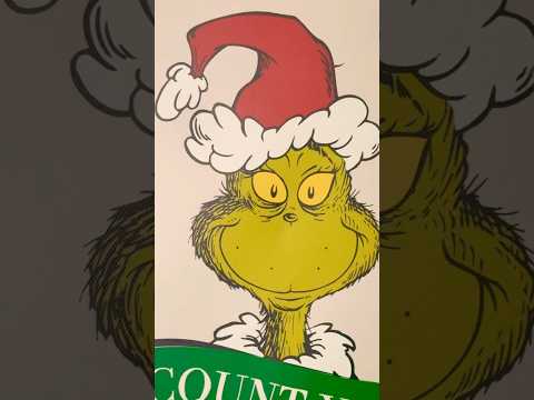 Would You Rather 🎅 🎄 #grinch #trex #xmas #christmas #wouldyourather #happyholidays #funnyshorts