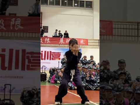 Impressive dance to a horror music #dance #douyin