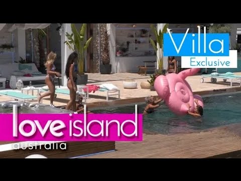 Erin and Millie fight over the flamingo | Love Island Australia (2018) HD