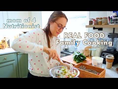 Healthy Cooking For My Family of 6 | NUTRITIONIST