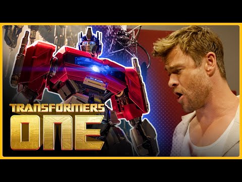 How Chris Hemsworth 'Evolved' Optimus Prime's Iconic Voice | 'Transformers: One' Director Interview