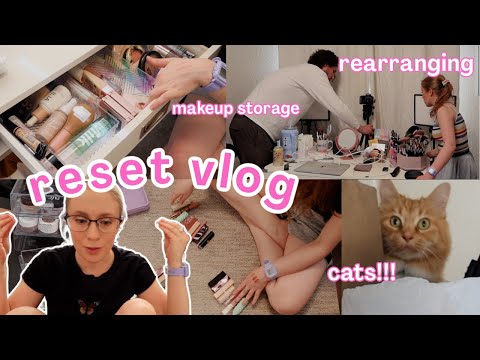 BEAUTY RESET DAY: rearranging the beauty room, rethinking my makeup storage, and cats :)