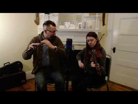 Rambling Pitchfork/Irishman's Heart to the Ladies | Will Woodson & Caitlin Finley, Flute and Fiddle