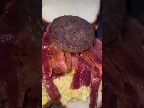 #bacon #sausage #breakfastsandwich #foodie #cheapmeals #like #share #comment #subscribe