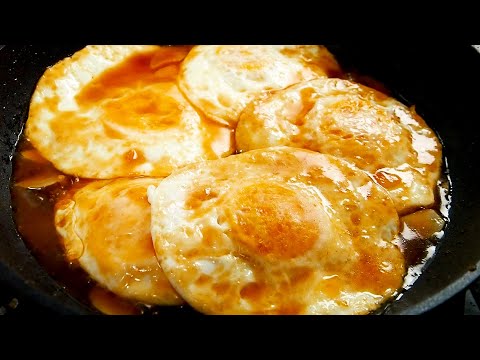 Stir-fried Sunny-Side Up Eggs with Sweet and Sour Sauce