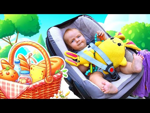 Park Adventures and Fun Pretend Play for Kids with Toys!