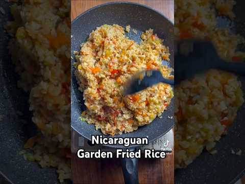 Nicaraguan Garden Fried Rice - Luz in Taiwan #cooking #friedrice #latinamerica #nicaragua #taiwan