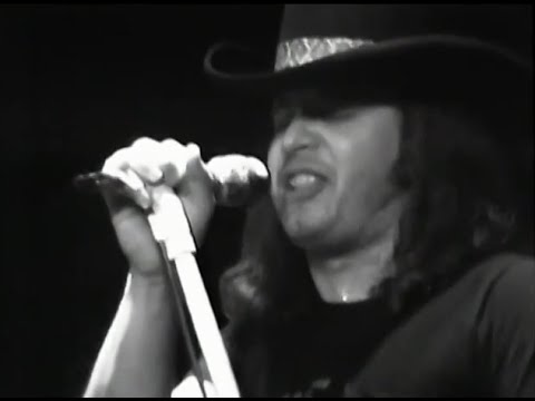 Lynyrd Skynyrd - Tuesday's Gone - 3/7/1976 - Winterland (Official)