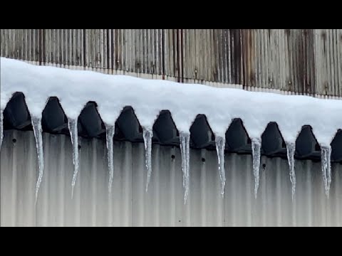 Hidden Japan   75    　無数のつらら　　Countless icicles