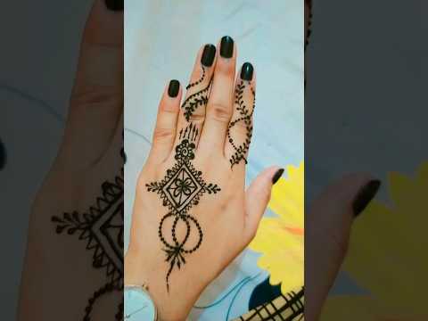 Very pretty and simple mehendi design #trending #mehendi #style