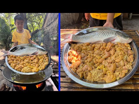 Yummy fish with fish eggs cooking with country style - Chef Seyhak