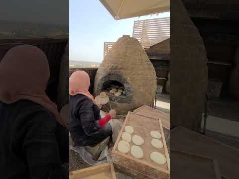 How traditional Egyptian bread is made