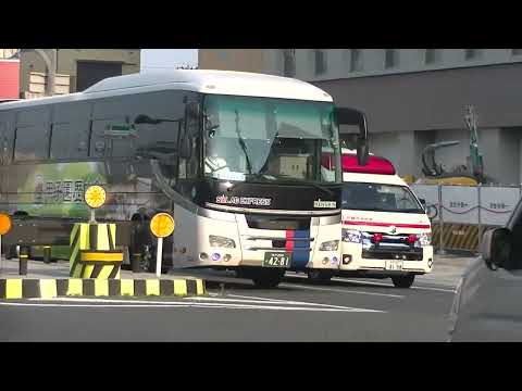 「救急車緊急出動と同時に緊急走行中の救急車！尼崎市救急事案」尼崎市消防局 中99 中消防署第二救急隊　緊急出動.  東9 東消防署救急隊　緊急走行　