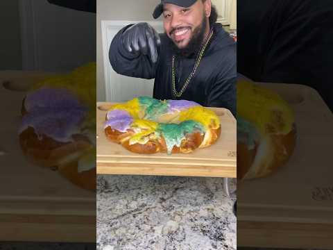 New Orleans King Cake | Mardi Gras #recipesbyaldenb #foodie #recipe