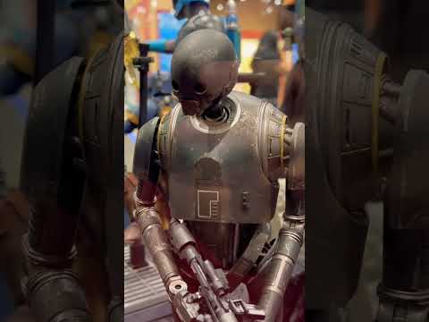 KX Enforcer Droid #hottoys #starwars #mandalorian #bobafett #collecting #sdcc