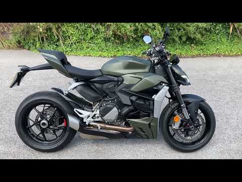 2024 DUCATI STREETFIGHTER V2, 175 MILES - WALKAROUND - COMPLETELY MOTORBIKES