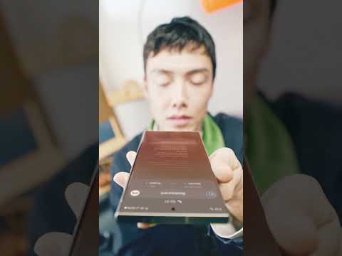 Galaxy S24 Lifestyle Video Live Translation