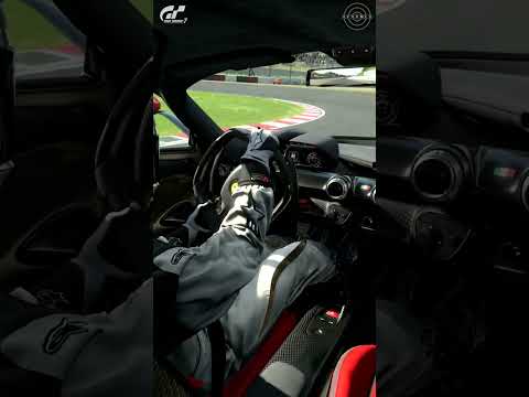 【GT7】俺たちの「ラ・フェラーリ」で鈴鹿を走る！【PS5】