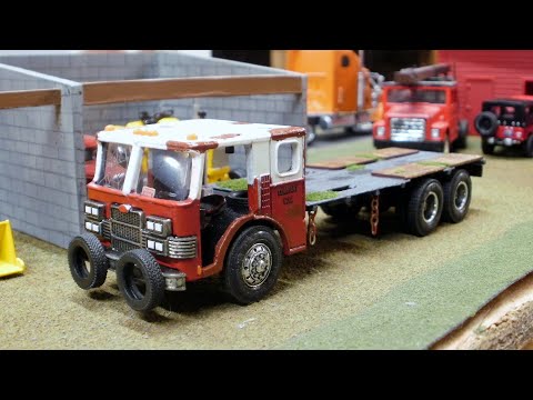 1:64 Diecast Showcase - Custom Pierce Hay Hauler Fire Truck