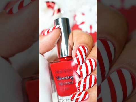 Christmas Inspired Nails | Swiss Beauty Cosmetics #christmas #nailart #makeup VC - @KiaChain