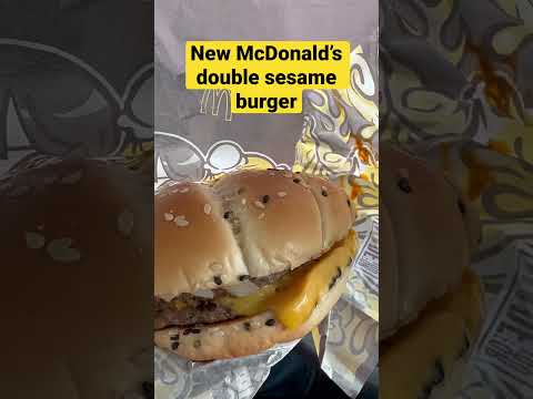 New menu item from McDonald’s; double beef sesame burger. #haisaigaijinsan #okinawa #polyglot