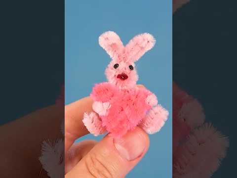 DIY Pipe Cleaner Bunny