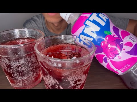 ASMR FANTA GRAPE DRINKING SOUNDS ファンタグレープを飲む音