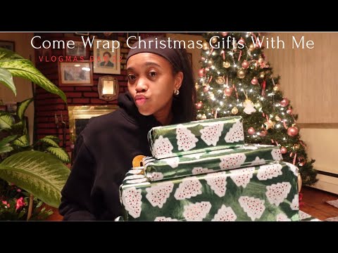 Vlogmas Day 22: Wrap Christmas Gifts w/ Me🎁