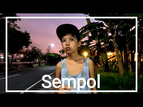 【バリ島ストリートフード】長男坊テンタが愛する『Sempol / スンポール』を紹介します