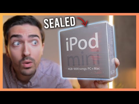 Unboxing a SEALED iPod mini after 19 years!