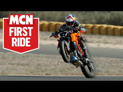 The Beast gets better! 2024 KTM 1390 Super Duke R tested on track | MCN Review