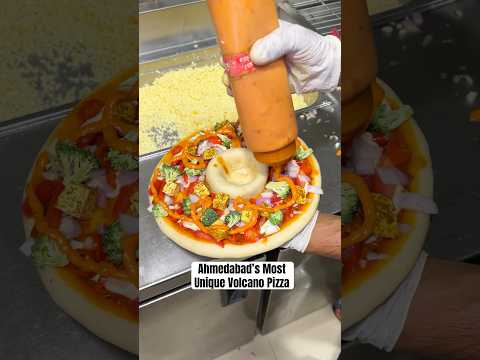 Ahmedabad’s Most Unique 🍕 #volcanopizza #trending #shorts #pizzarecipe #pizza #ahmedabad #short