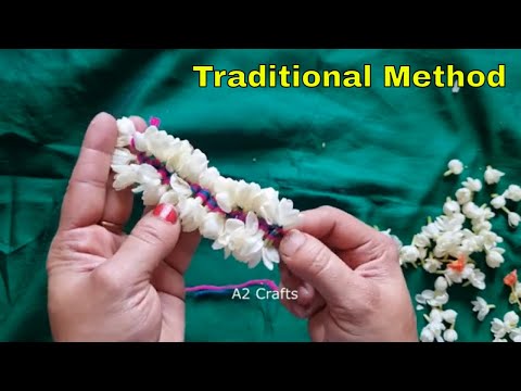 Traditional Way to String the Jasmine Flowers Using 2 Color || Flower Stringing Easy