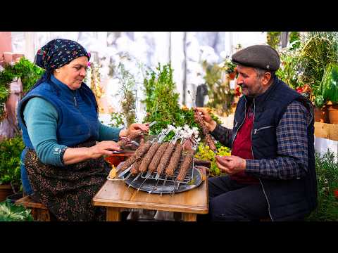 🍢 Traditional Azerbaijani Lula Kebab: Outdoor Cooking 🔥🌿