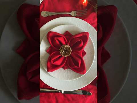 ✨Poinsettia Napkin Fold✨