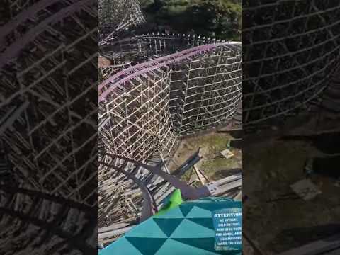 Iron gwazi Amazing Rollercoaster at Bush Gardens  Tampa #rollercoaster #irongwazi #bushgardens #yt