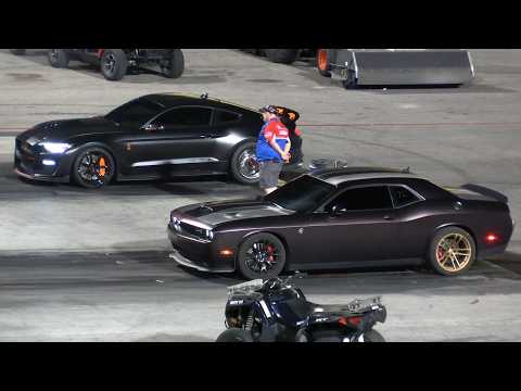 Shelby GT500 vs H2R Ninja and Hellcat