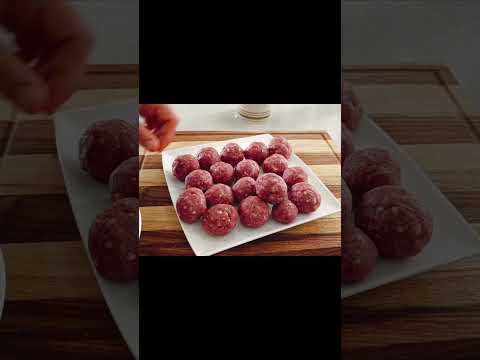 Meatballs and spaghetti Bolognese | kofta#meatballcurry#saucypasta#pastasauce#shortfeeds#shorts#