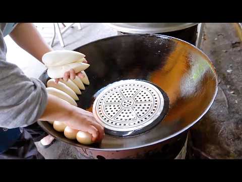 Taiwan Potsticker Steamed Bread – 2 Masterful Ways to Create It/ 台北最知名的兩家貼鍋饅頭製作過程一次看！ 半蒸半烤最道地的眷村味～