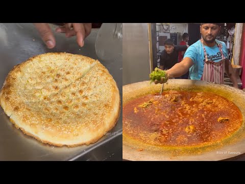 Saudi Arabia Special Lahori Naan 😱 | Pakistani का Special Naan और Changezi Chicken in India 🥵