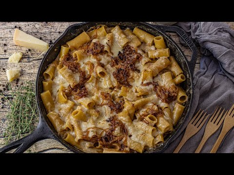 French Onion Mac and Cheese Recipe #recipe #dinnerideas #easyrecipe #castiron